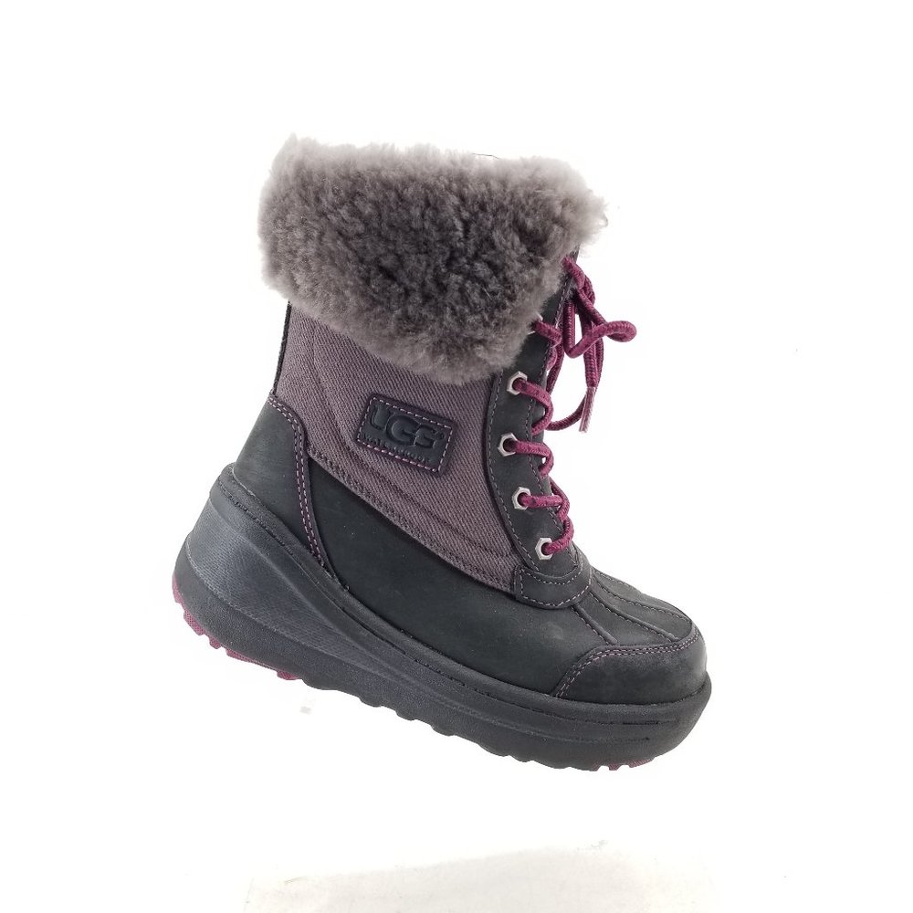 UGG CELISTE Sheepskin Insulated Winter Snow Boot Women’s Sz 5